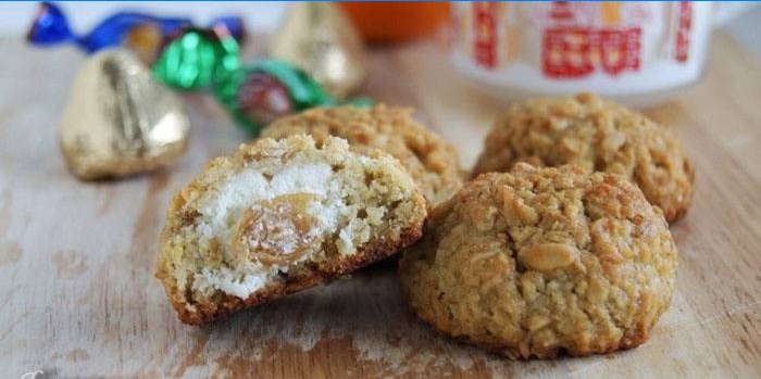 Biscotti di farina d'avena con ripieno di cagliata