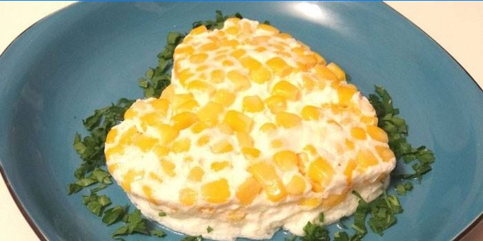 Frittata a forma di cuore con mais