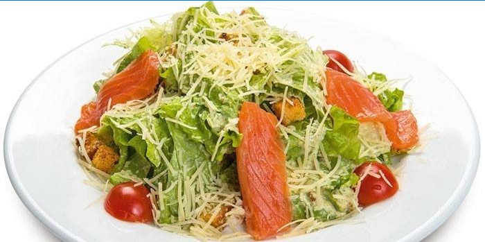 Caesar Salad con pesce rosso