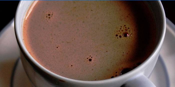 Cioccolata calda in una tazza