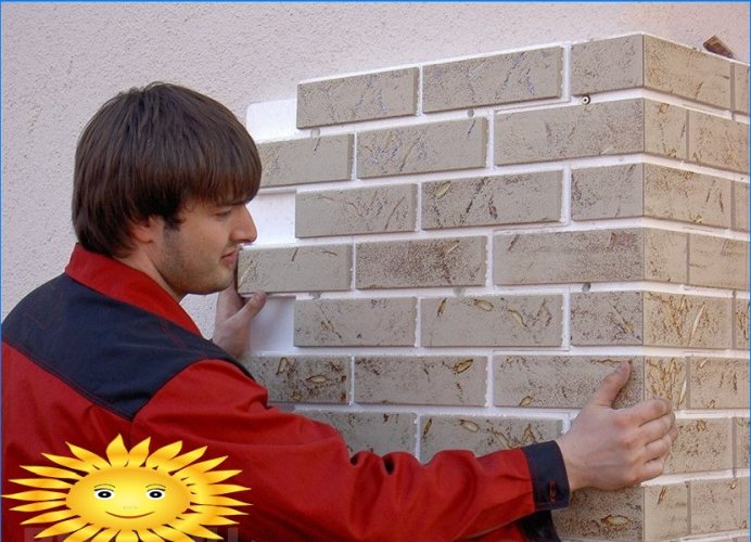 Pannelli termici per facciate con piastrelle di clinker: decorazione esterna della casa