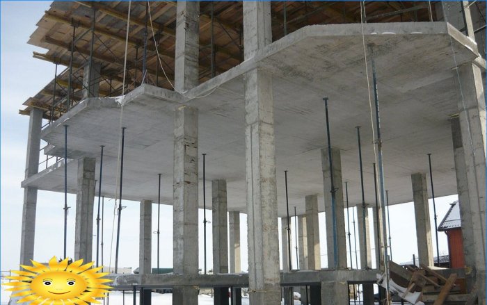 Pavimenti monolitici prefabbricati senza cuciture