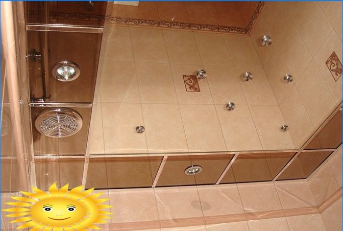 Soffitto a specchio. La scelta del design, le caratteristiche di installazione