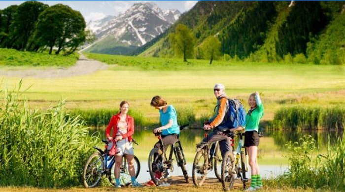 In bici con gli amici