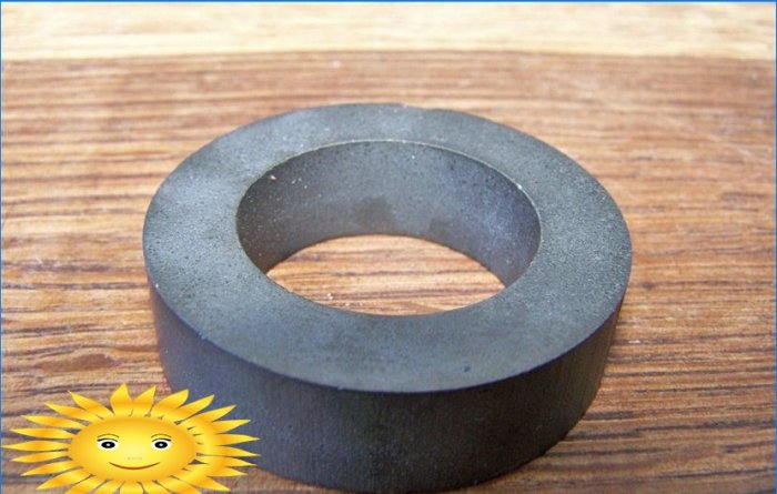 Anello in ferrite per trasformatore