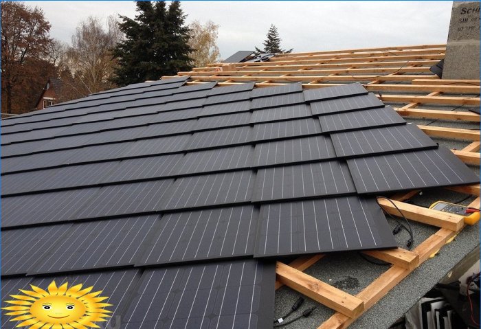 Installazione di tegole solari SolteQ