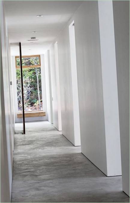Residenza Carling nel bosco di TACT Architecture