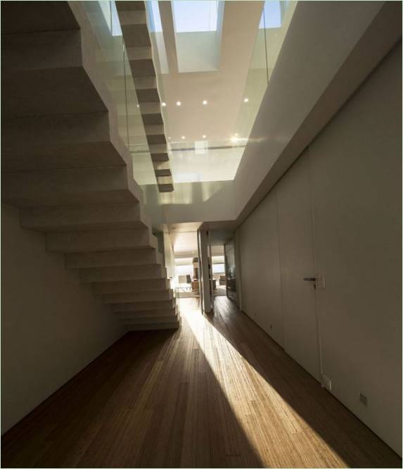 Scala nell'interior design della Residenza Urca in Brasile