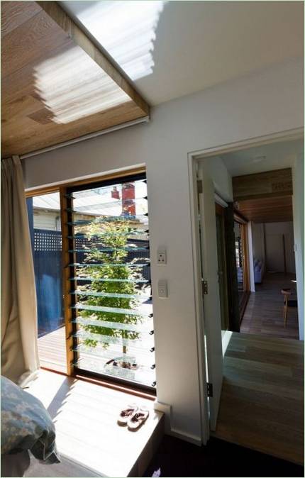 Corridoio dell'elegante casa di campagna Open House Down Under
