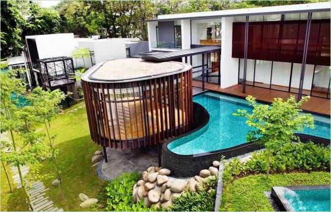 Casa privata con schermo di K2LD Architects