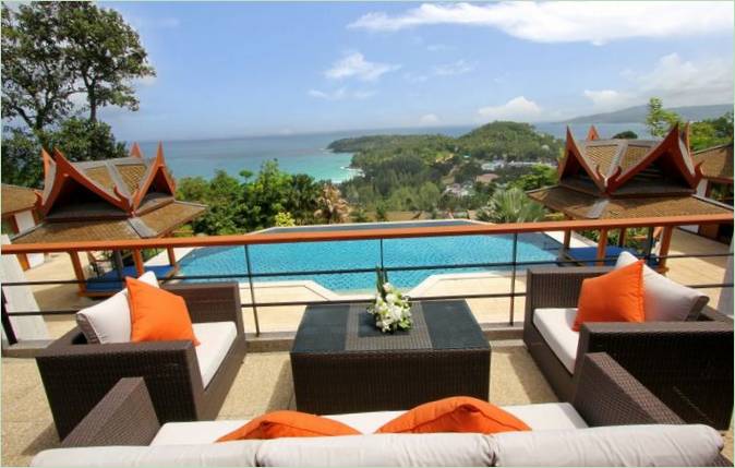 Area salotto della terrazza di Villa Rak Tawan