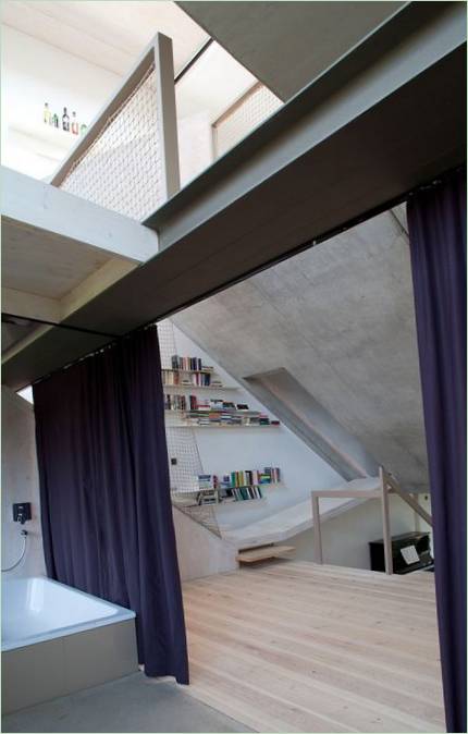 Progettazione del bagno in una casa di città B14