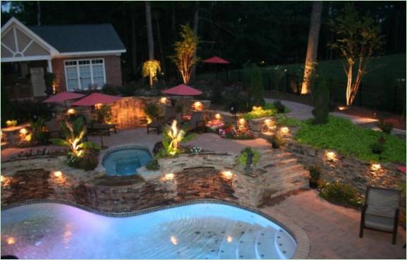 Illuminazione del giardino