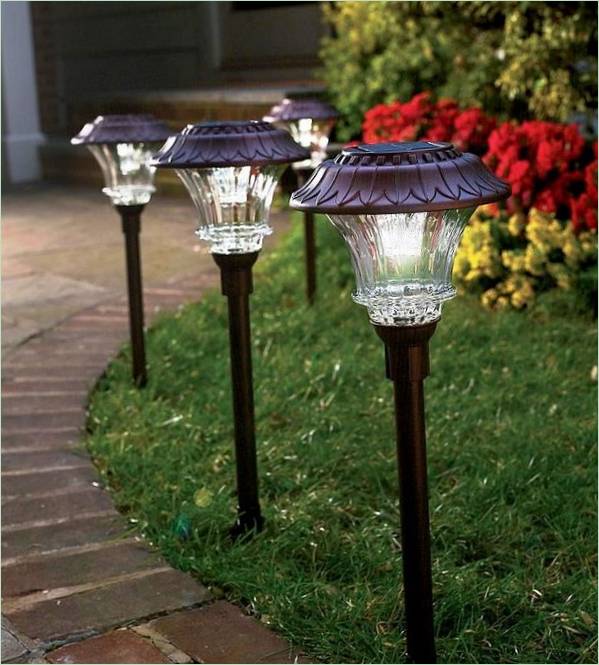 L'originale luce da giardino