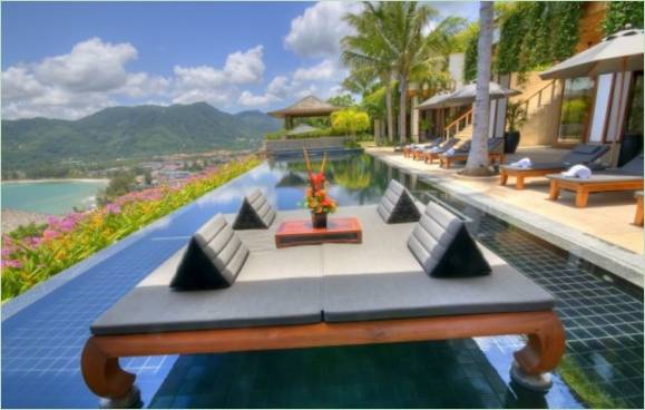 L'elegante piscina di Seaside Villa