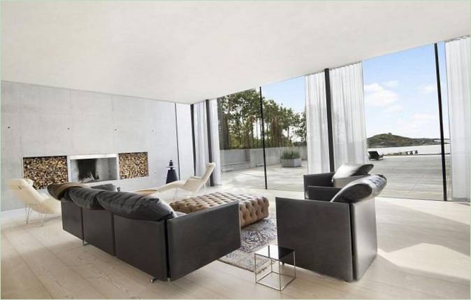 Villa sulla spiaggia Gerta Vingardha. Finestra panoramica