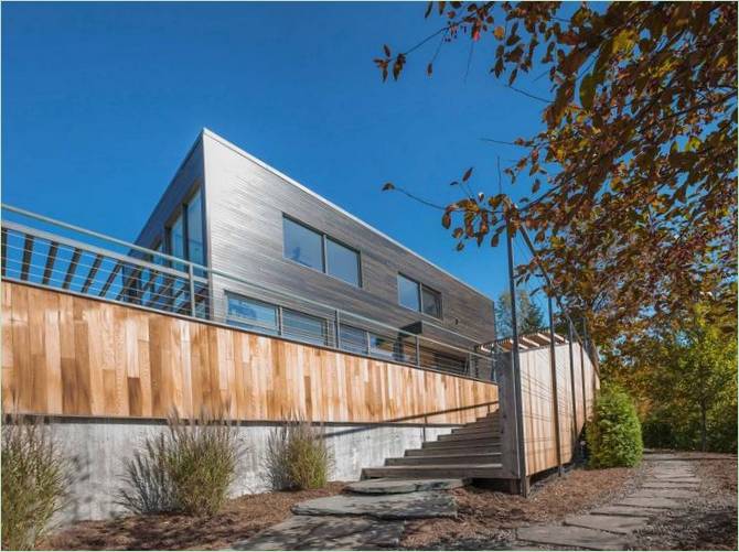 Progetto per una casa con piscina: un residence invece di un campeggio