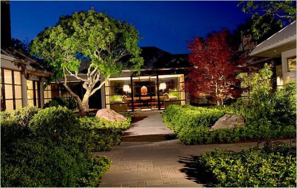 Illuminare un giardino