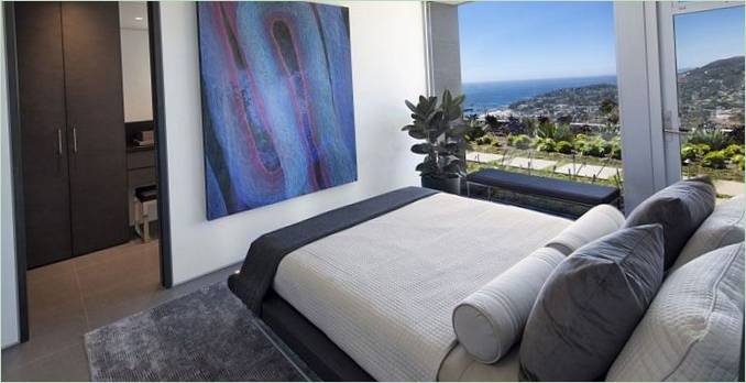 Pittura astratta in camera da letto