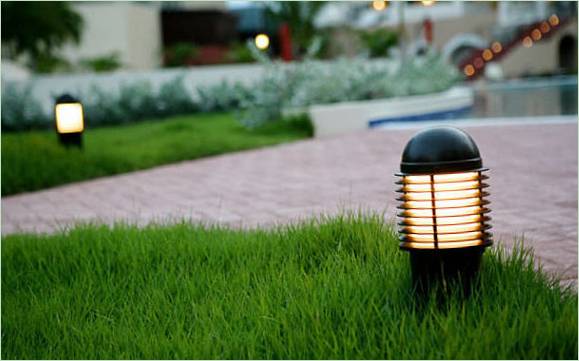 Illuminazione esterna del giardino