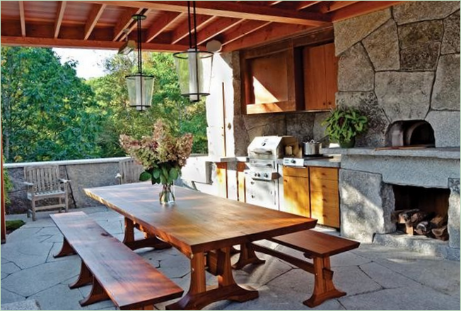 Progetto di paesaggio per il relax - tavolo lungo e panchine Progettazione del paesaggio per il relax - tavolo lungo e panchine