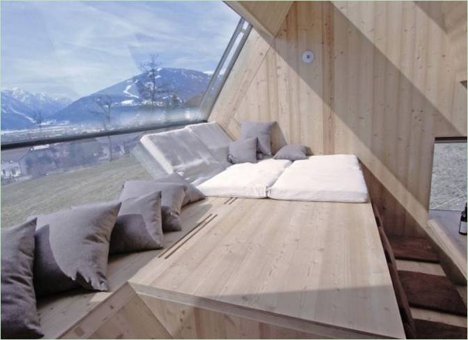 Un posto alla finestra nella casa di Ufogel in Austria
