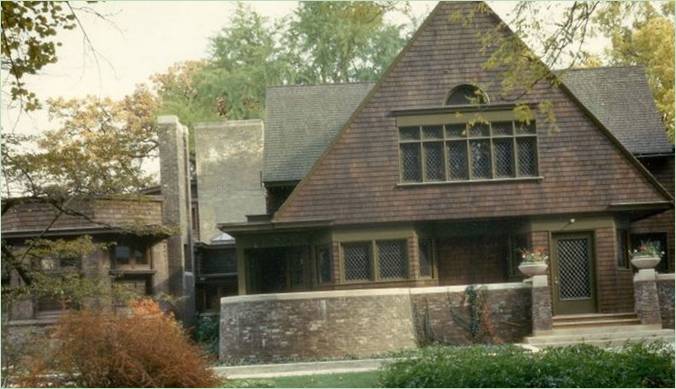 L'esterno della casa studio dell'architetto Frank Lloyd Wright