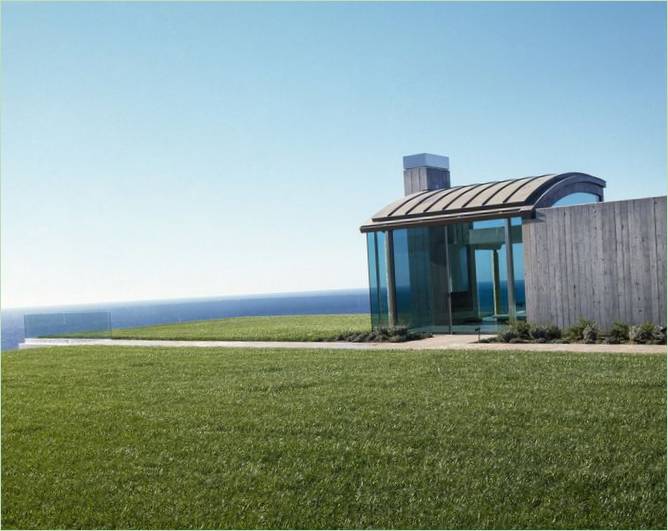 La facciata della Knoll House in California