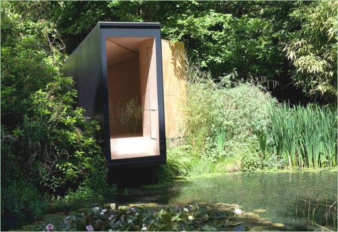 Casa Forest Pond