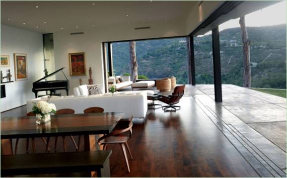 Residenza Mandeville Canyon con vista mozzafiato