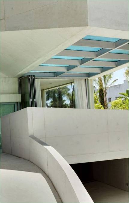 Facciata di Jellyfish House a Marbella