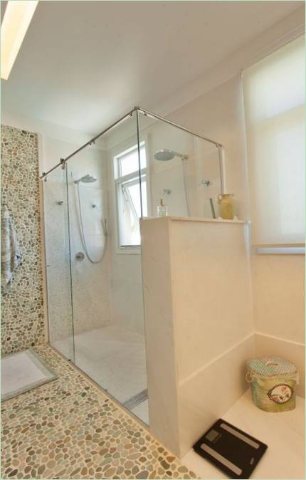 Design moderno degli interni del bagno