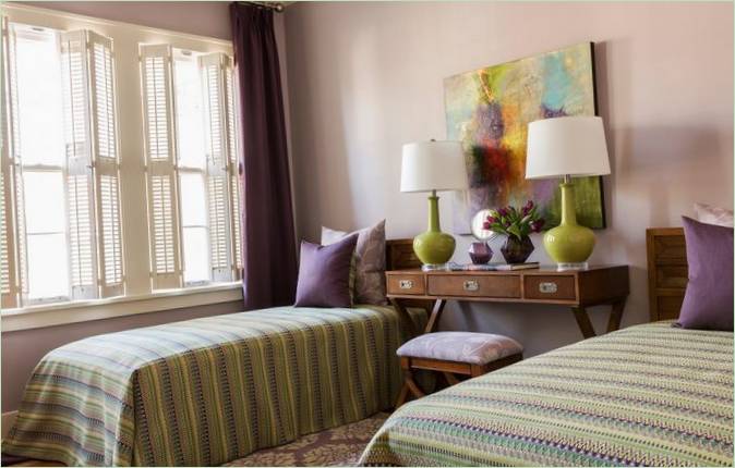 Il sottile design degli interni di una villa negli Stati Uniti: un'altra camera da letto Interni morbidi in una villa americana: un altro design di camera da letto