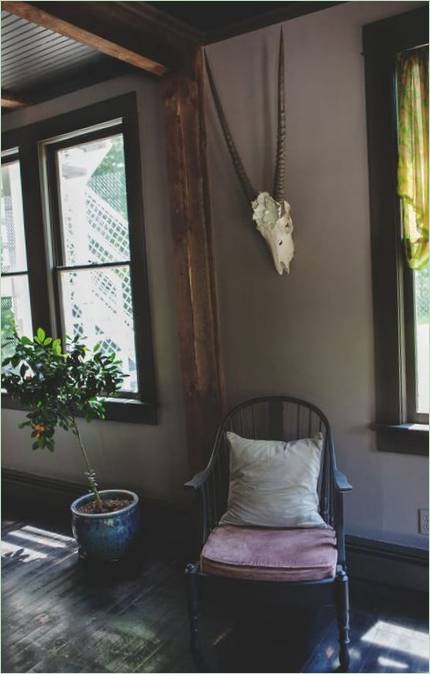 Arredamento rustico: una sedia vintage