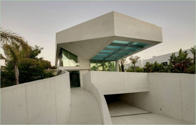 Facciata di Jellyfish House a Marbella