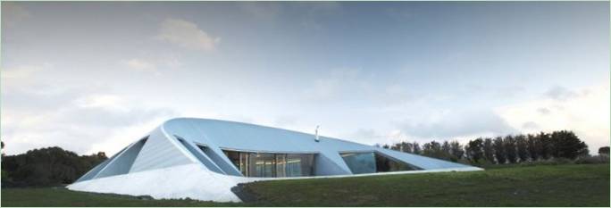Villa futuristica Croft di James Stockwell Architects in Australia