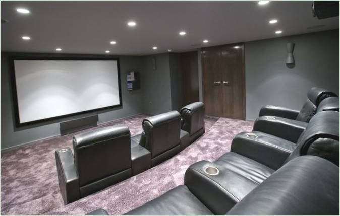 Home cinema in casa a Poole Harbour, Inghilterra