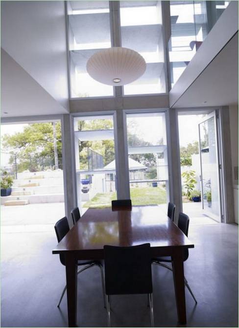 Pranzo all'aperto in un cottage di Sydney