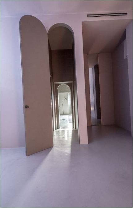 Insolito design degli interni di una casa di Antonino Cardillo a Roma, Italia