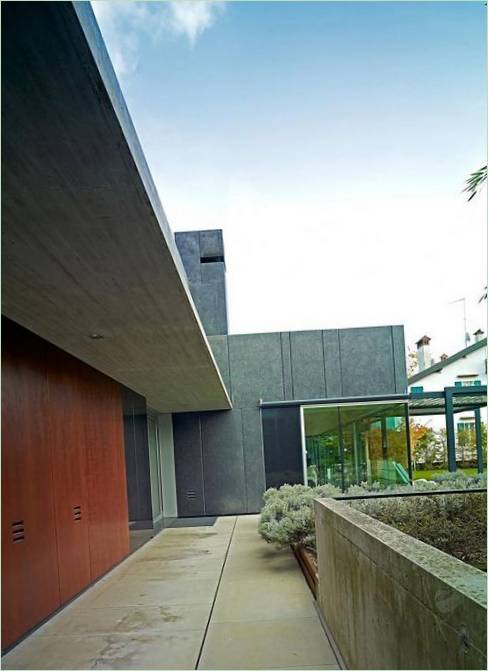 Casa Dc di Geza
