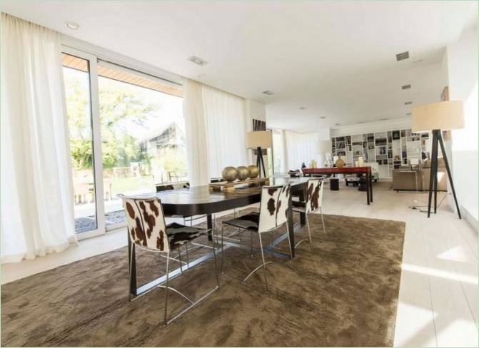 Villa bifamiliare dal design eccellente