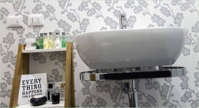 Attico di Casa Con Dependance. Bagno