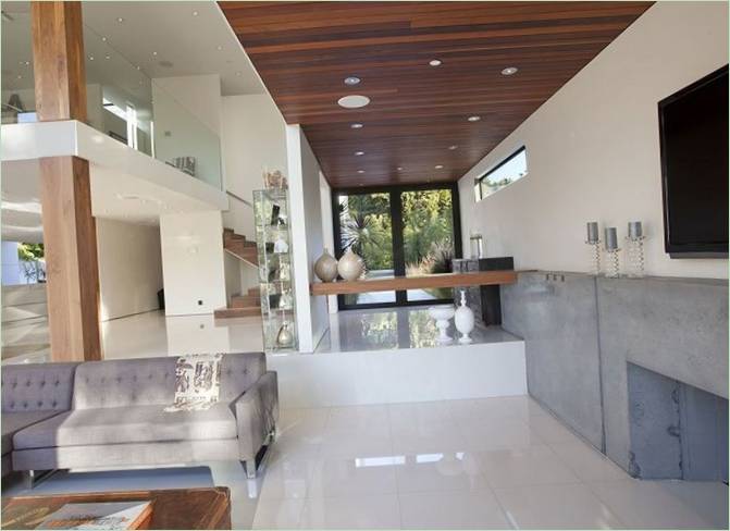 Design minimalista di una villa di lusso a Beverly Hills