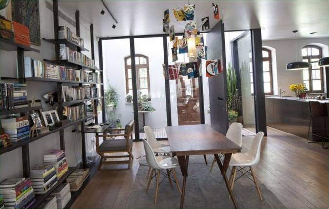 V House interior design