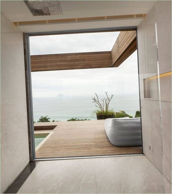 Finestra vista mare