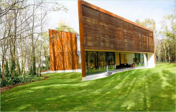 L'interno del moderno Cloudy Bay Shack in Nuova Zelanda