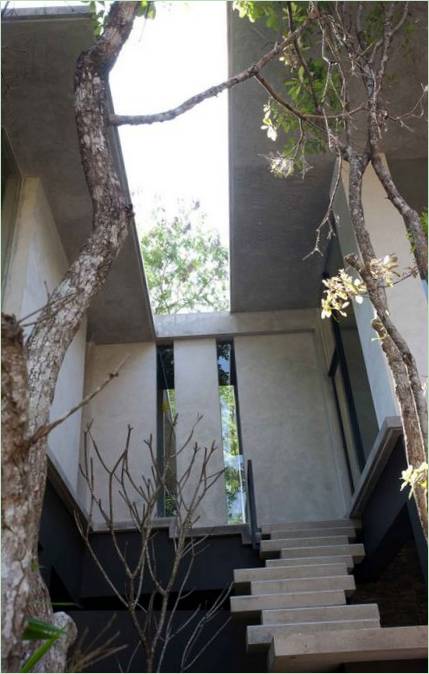 Hilltop House, residenza privata in giungla