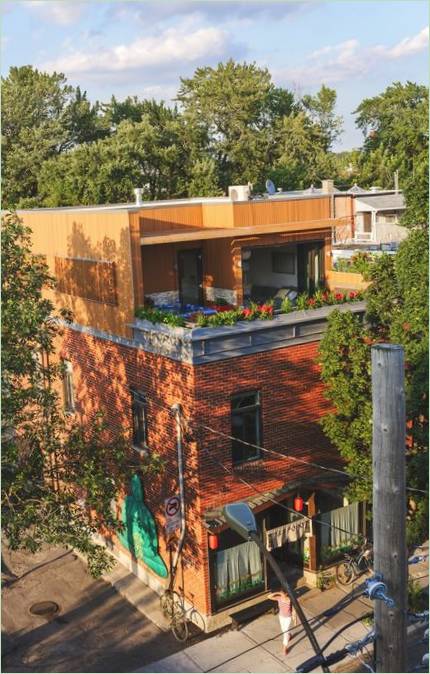 Elegante residenza di Mentana in Canada