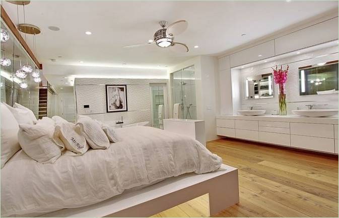 La camera da letto della 604 Acacia House Country House in California