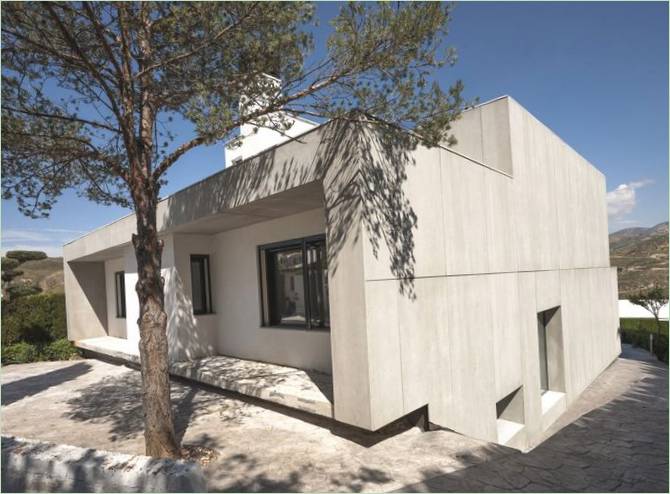 Facciata di una casa C&C in Spagna